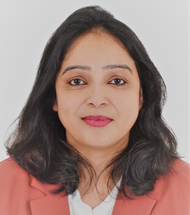 yasmeen-career-tr