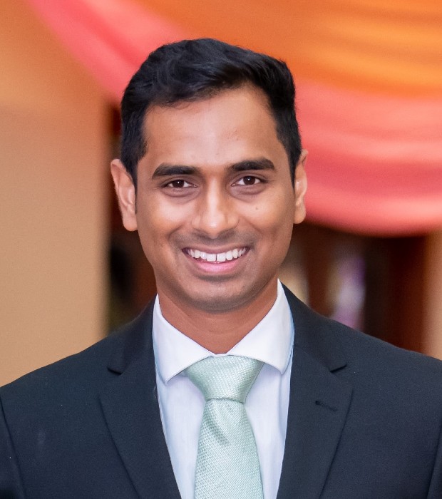 raunak-tr
